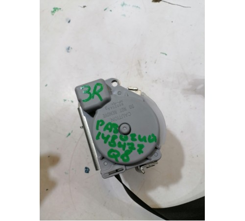 Ремень безопасности задний правый