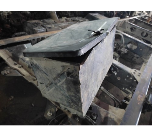 Ящик под инструменты