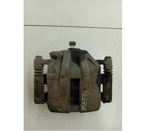 Суппорт передний правый