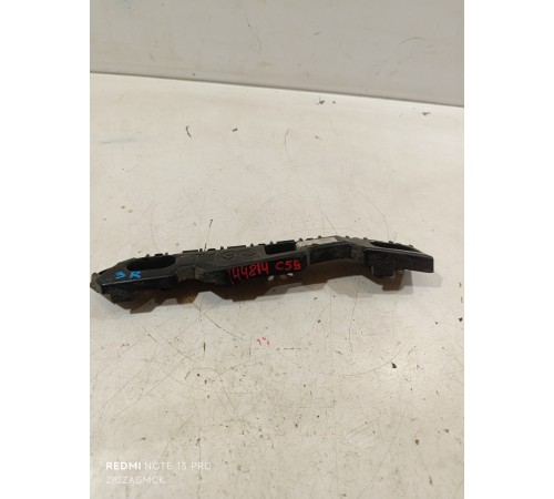 Кронштейн заднего бампера правый