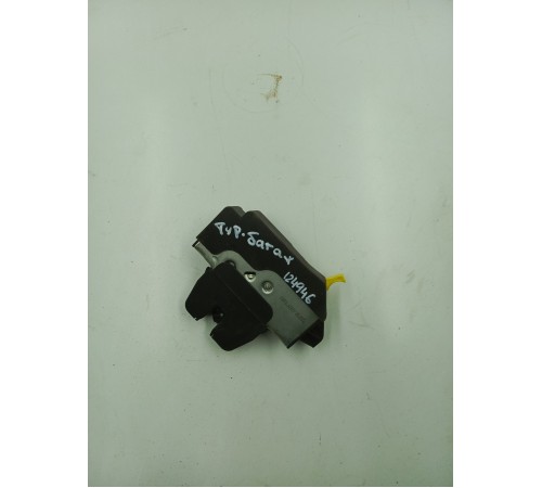 Замок крышки багажника