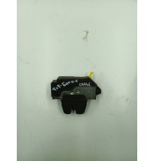 Замок крышки багажника