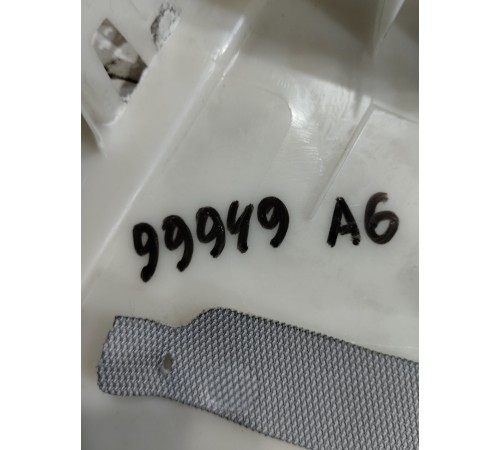 Обшивка центральной стойки(правая верхняя)