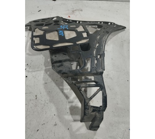 Кронштейн(крепление) заднего бампера правый