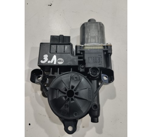 Моторчик стеклоподъемника (задний левый)