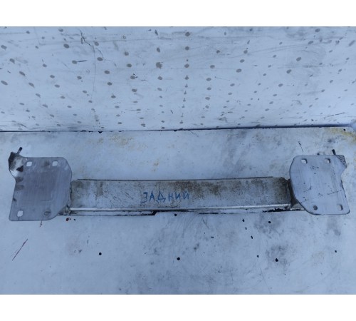 Усилитель бампера задний