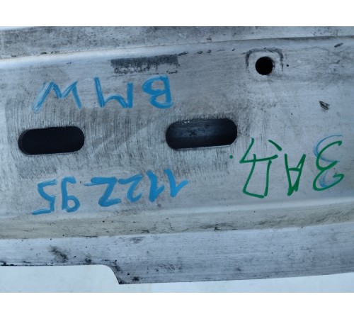 Усилитель бампера задний