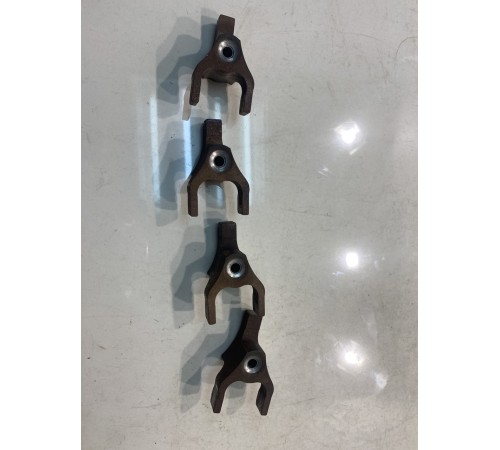 К-кт кронштейнов топливных форсунок