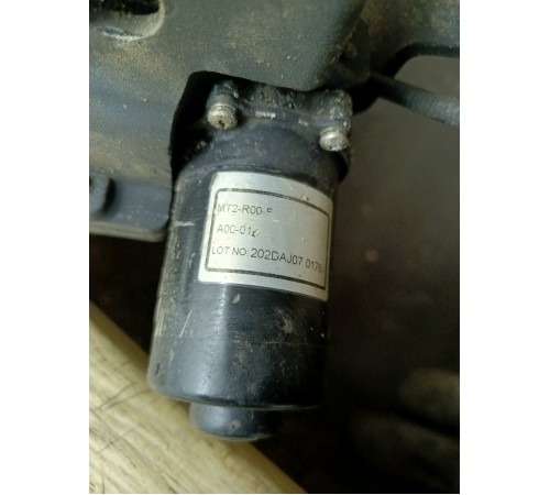 Подножка порога выдвижная правая в сборе с моторчиком