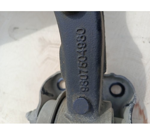 Рычаг подвески задний правый