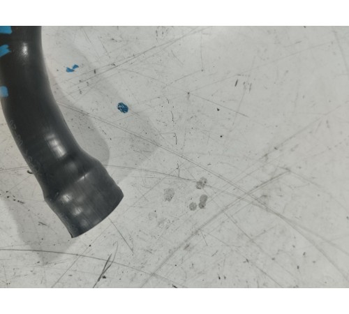 Патрубок системы охлаждения