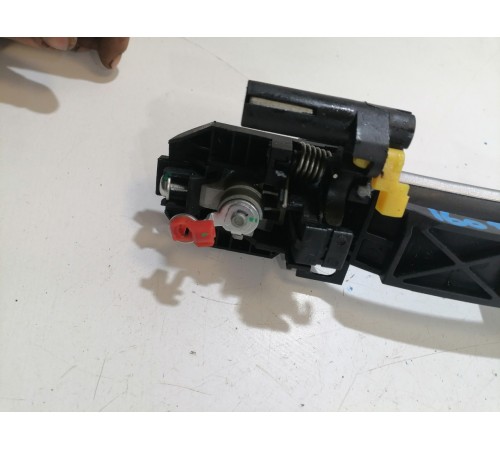 Ручка двери передняя левая наружная