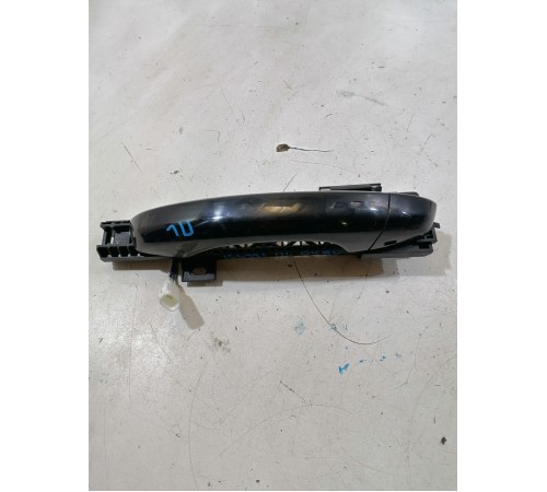 Ручка двери передняя левая наружная