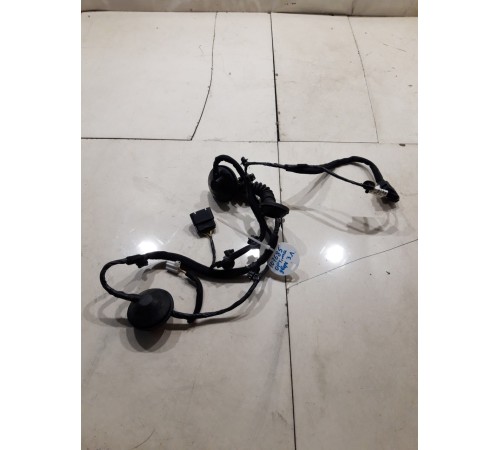 Электропроводка двери (задняя левая)