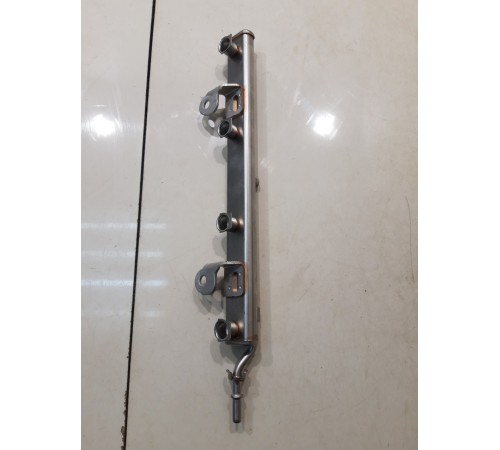 Рейка топливная (рампа)