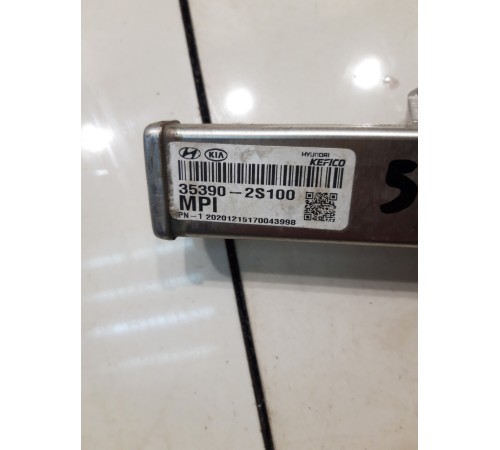 Рейка топливная (рампа)