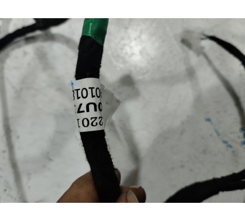 Электропроводка двери задняя левая