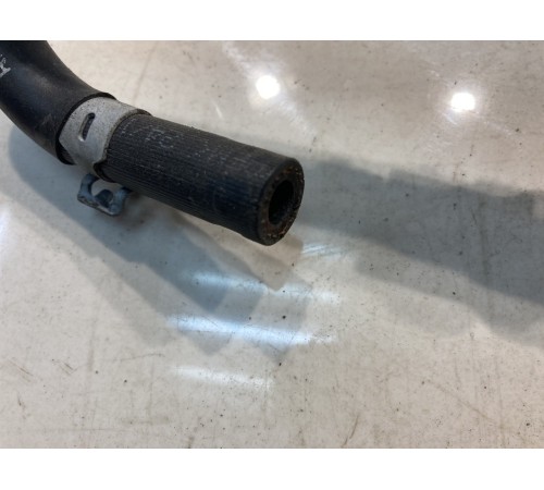 Трубка топливная