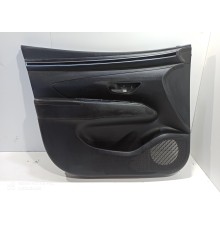 Обшивка двери передняя левая
