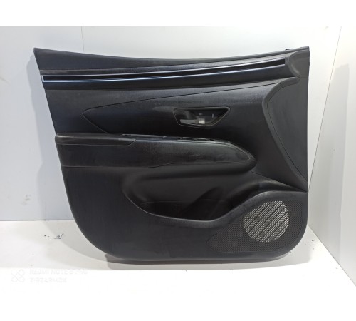 Обшивка двери передняя левая