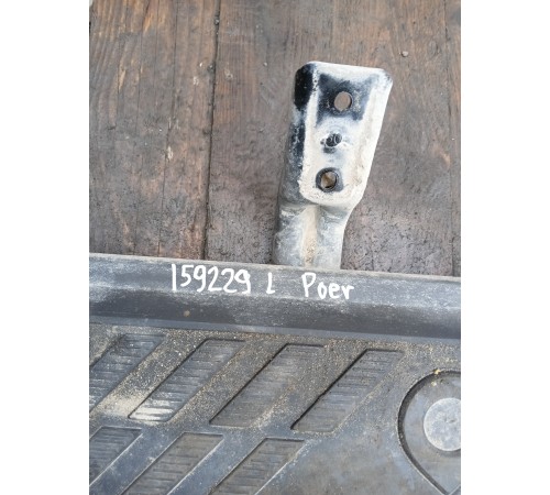 Подножка левая