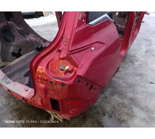 Крыло заднее правое