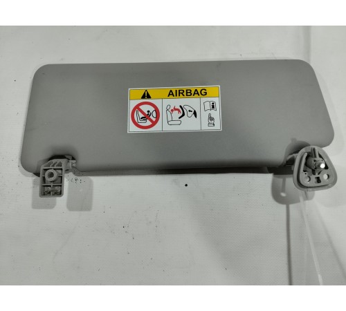 Козырек солнцезащитный правый