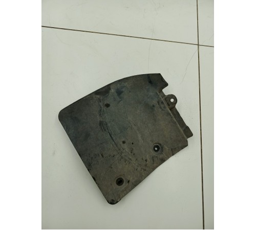 Пыльник двигателя левый