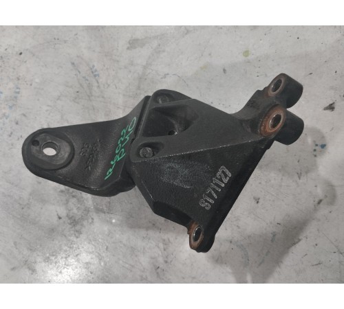 Опора двигателя