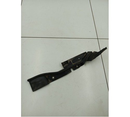 Наклака крыла передняя правая