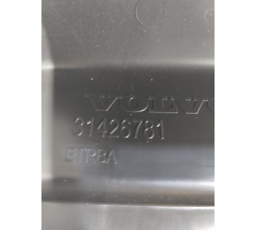 Накладка замка крышки багажника