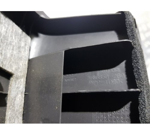 Обшивка салона задн. лев.