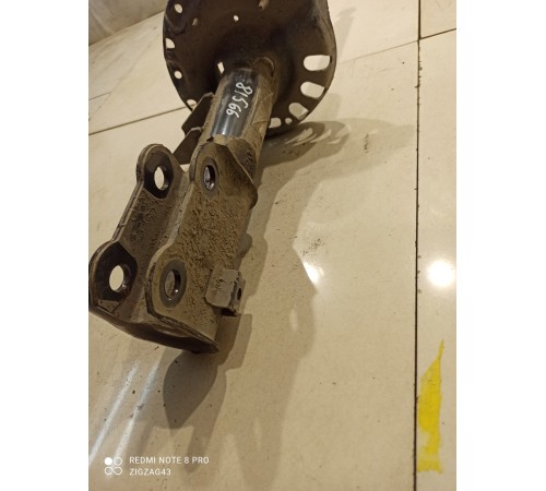 Стойка подвески(передняя левая)