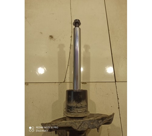 Стойка подвески(передняя левая)