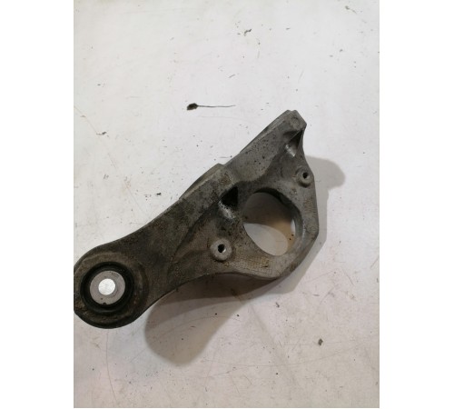 Кронштейн промежуточного вала