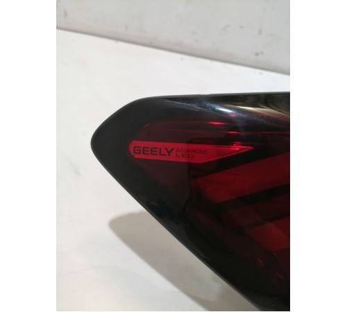 Фонарь задний левый наружный