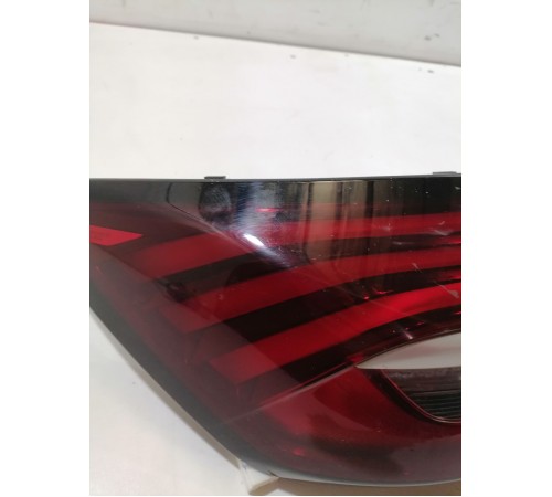 Фонарь задний левый наружный