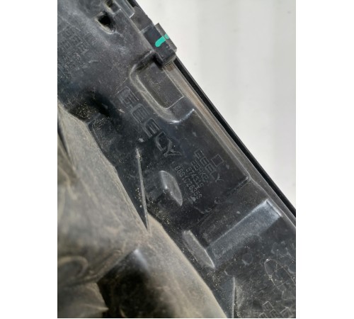 Фонарь задний левый наружный