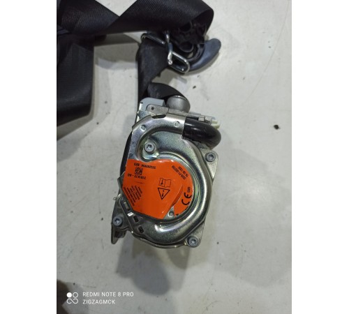 Ремень безопасности (передний левый)