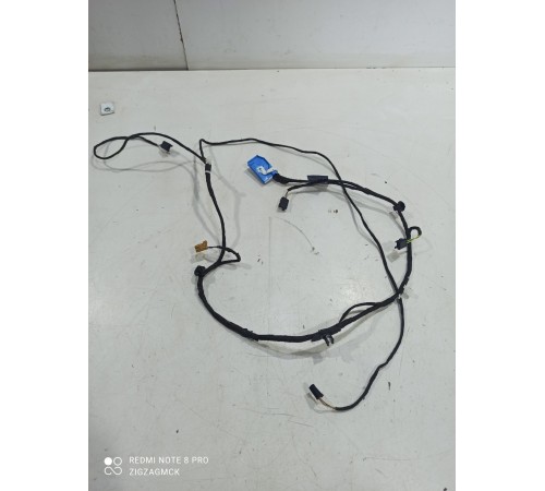 Электропроводка обшивки двери (передняя правая)