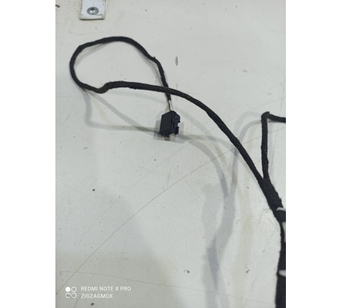 Электропроводка обшивки двери (передняя правая)
