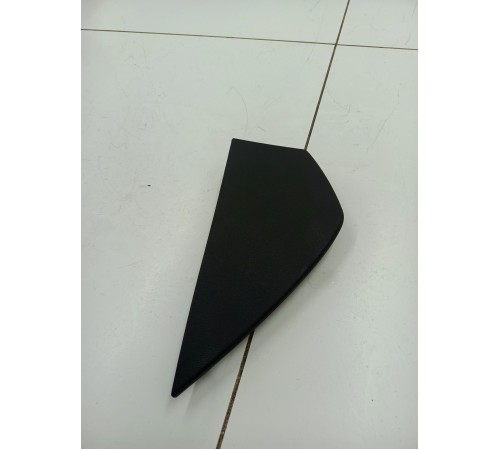 Накладка торпедо боковая левая