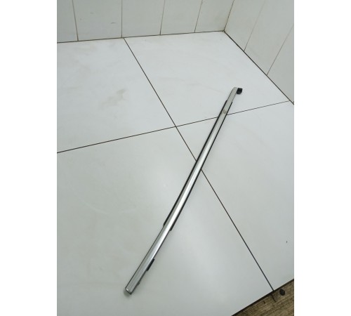 Уплотнитель стекла задний правый (наружный)