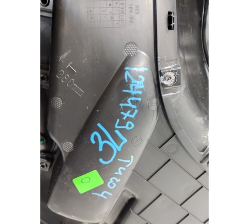 Обшивка двери задняя левая