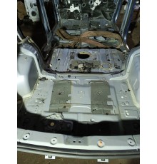 Ниша багажника (запасного колеса)