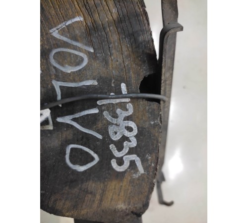 Колодки тормозные (передние левые)