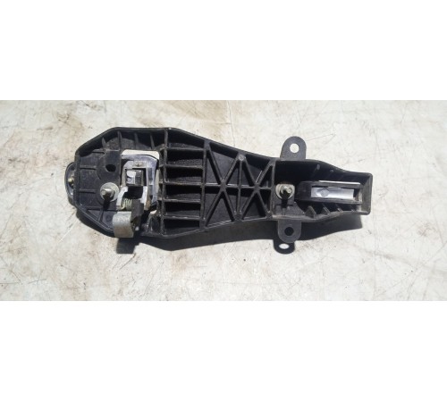 Ручка двери задней наружная правая