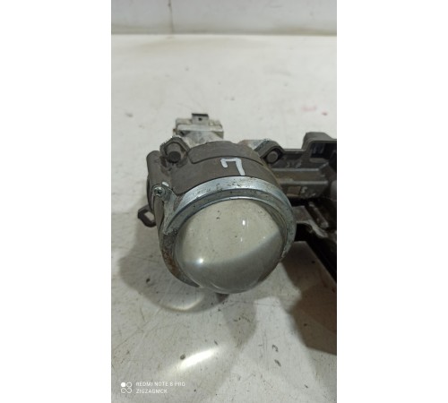 Линза фары левая