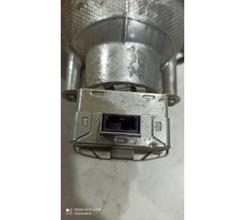 Линза фары левая