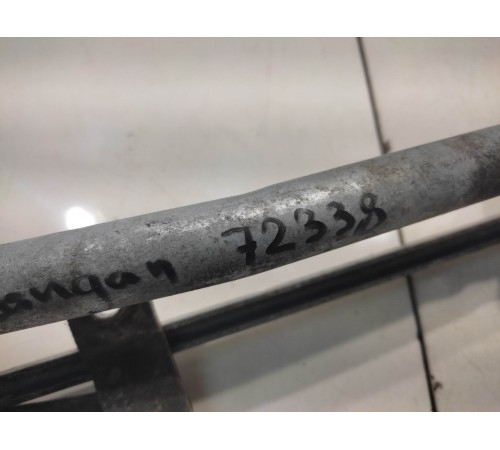 Трапеция переднего стеклоочистителя